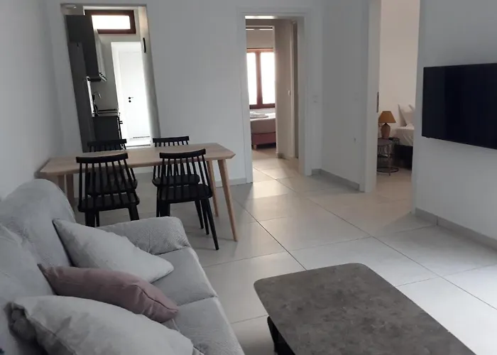 κύκνος Apartament Retimno