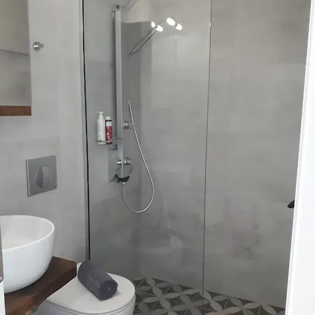 κύκνος Retimno